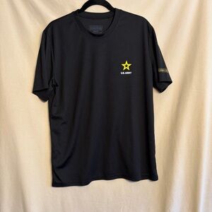 U.S. Army Black Microfiber Men’s M Tee with Yellow Star